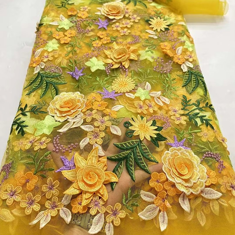 Sewing And Textile - Tessuto in Tulle Ricamato Floreale 3D