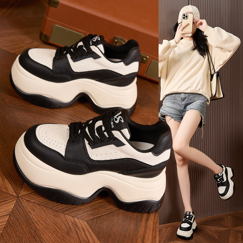 Sneakers Bianche con Plateau 8 - Sewing Fleece recensione e prezzo