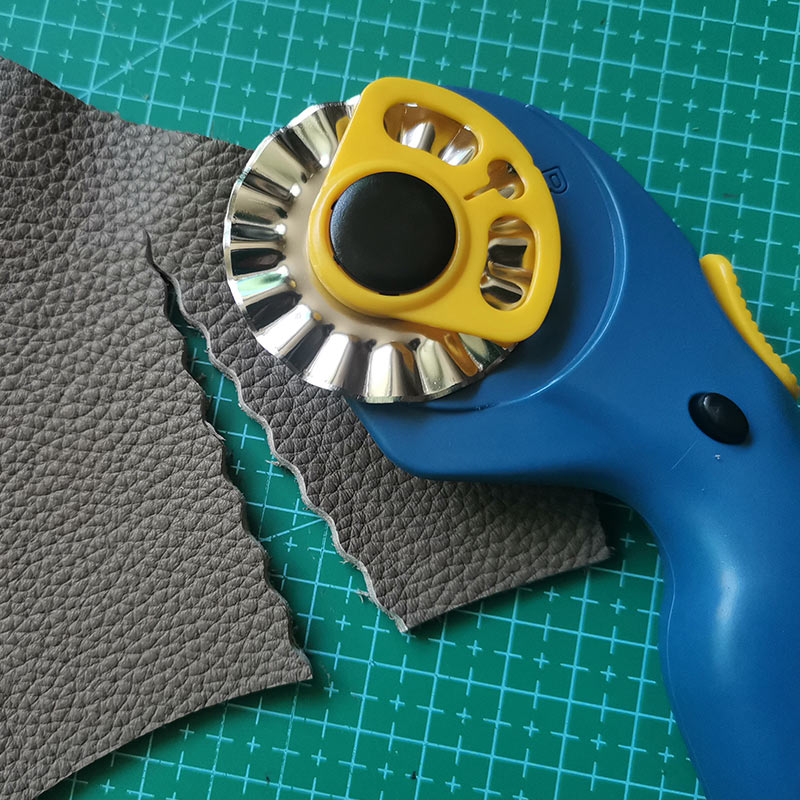 Rotary Cutter Patchwork Leathe - Textile Sewing Kit recensione e prezzo