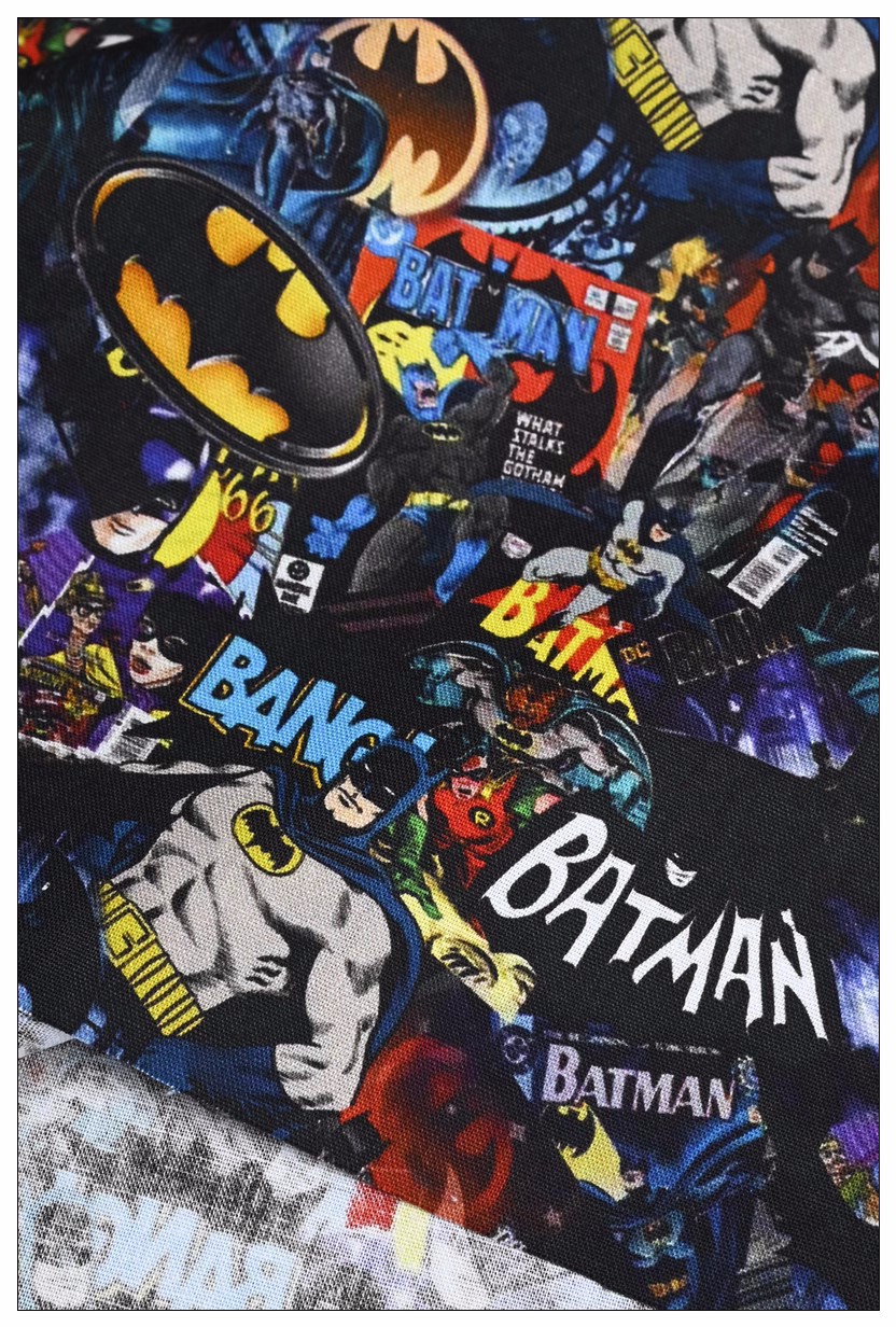 Batman Bandai Anime Design 100 - Textile And Sewing Materials recensione e prezzo