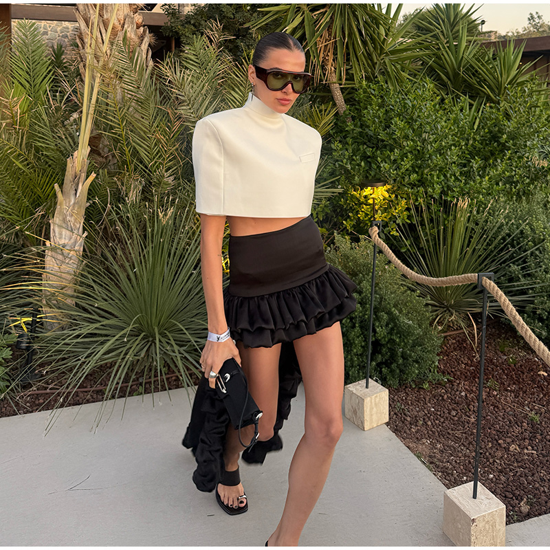 Set 2 Pezzi con Minigonna a Ba - Shoulder Pad Set In recensione e prezzo
