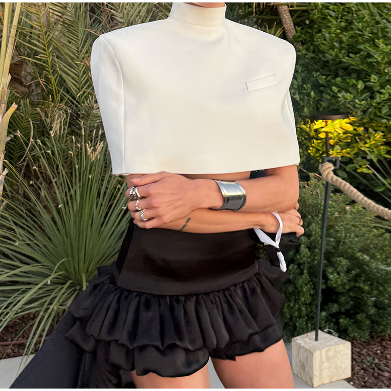 Set 2 Pezzi con Minigonna a Ba - Shoulder Pad Set In recensione e prezzo